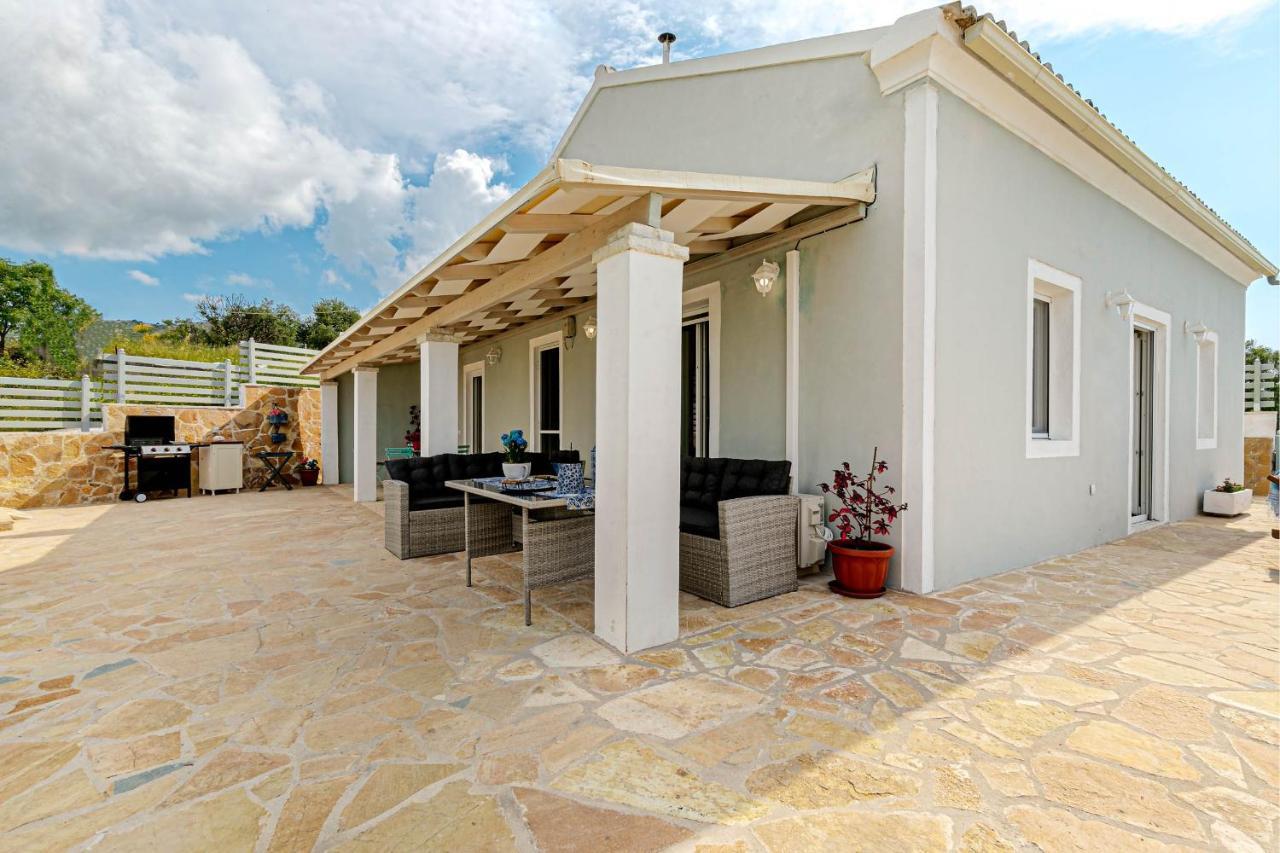 Villa Orizontas Corfu, Private Villa With Breathtaking Views Loutses Luaran gambar